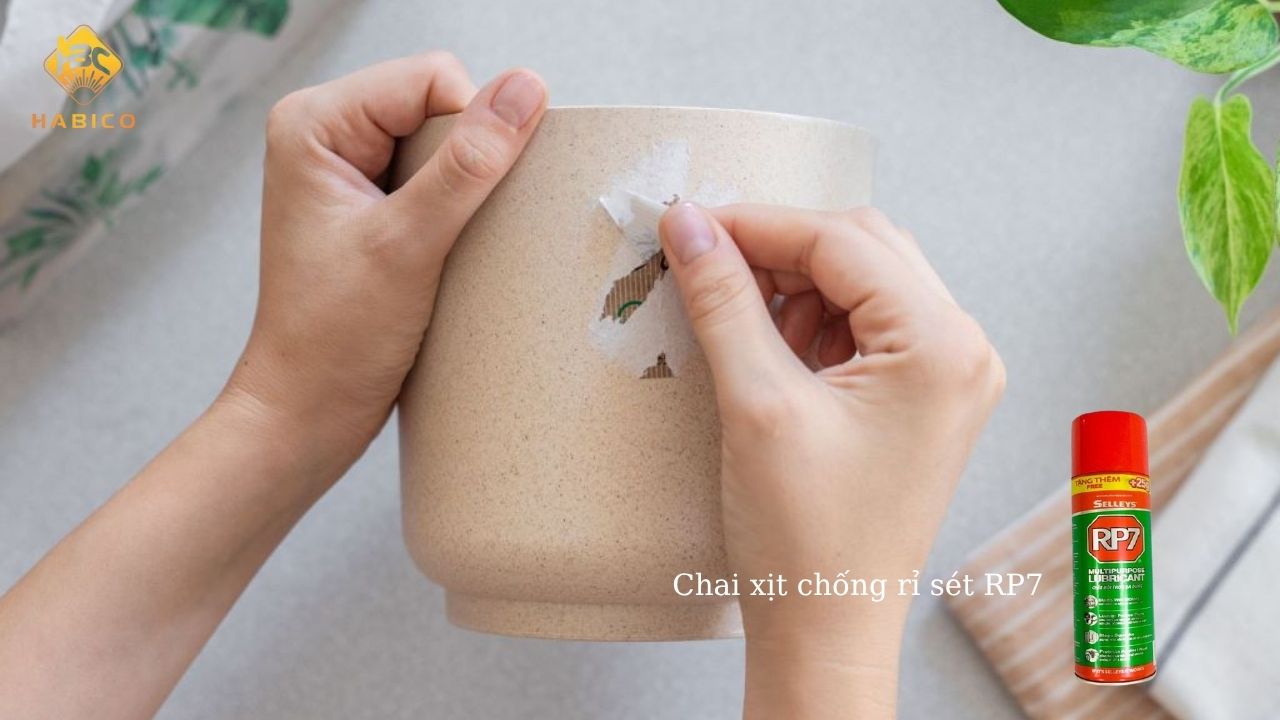 RP7 Có Thể Dùng Để Loại Bỏ Vết Dính Của Nhãn Dán RP7 Có Thể Dùng Để Loại Bỏ Vết Dính Của Nhãn Dán