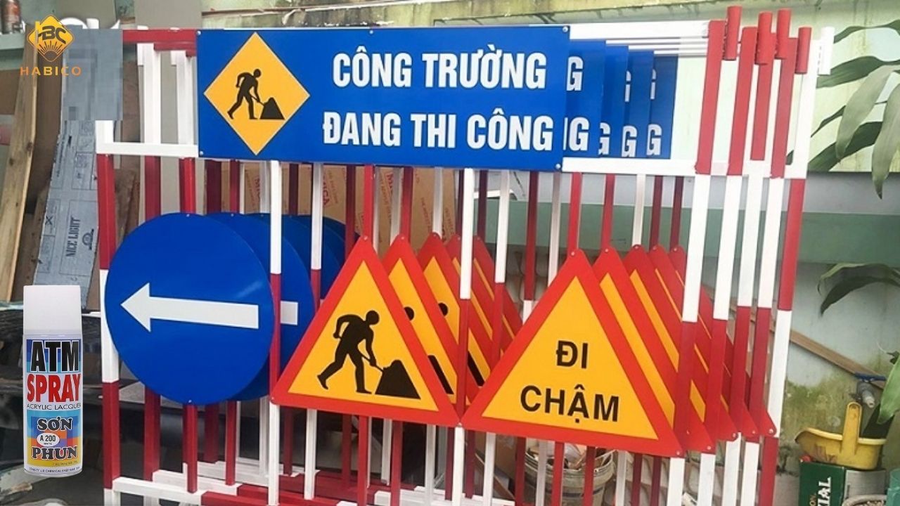 Ứng Dụng Sơn ATM Trong Biển Báo và An Toàn Giao Thông Ứng Dụng Sơn ATM Trong Biển Báo và An Toàn Giao Thông